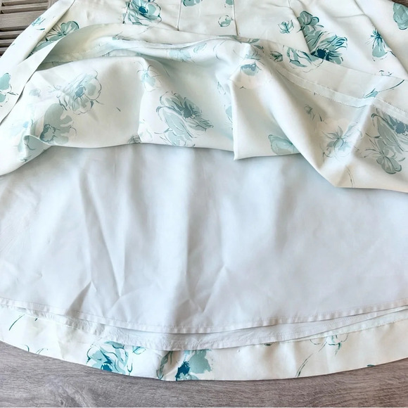 Banana Republic Pure Silk Floral A-Line Pleated Knee-Length Skirt - Picture 9 of 16